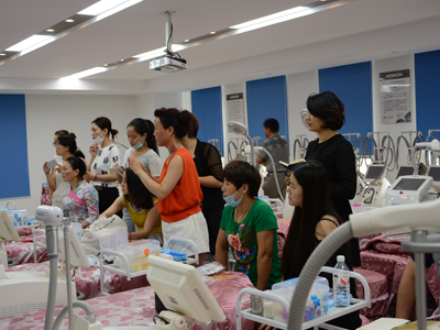 �����ꏊ���ߌù�W�t(y��)������ί����_��֪ͨ