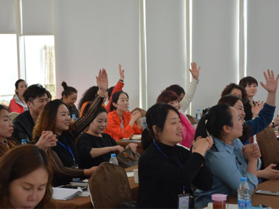 �ꏊ(qi��ng)��˾.�ڰˌÿ��Ҿ��ްࣨ��ɫ��/��˥���v�����ڱ����e�k