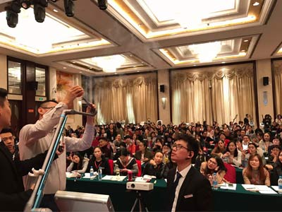 �ꏊ(qi��ng)��52�ù�W(xu��)�t(y��)��������Ӗ(x��n)��&bull;���(y��ng)վ�A�M��Ļ